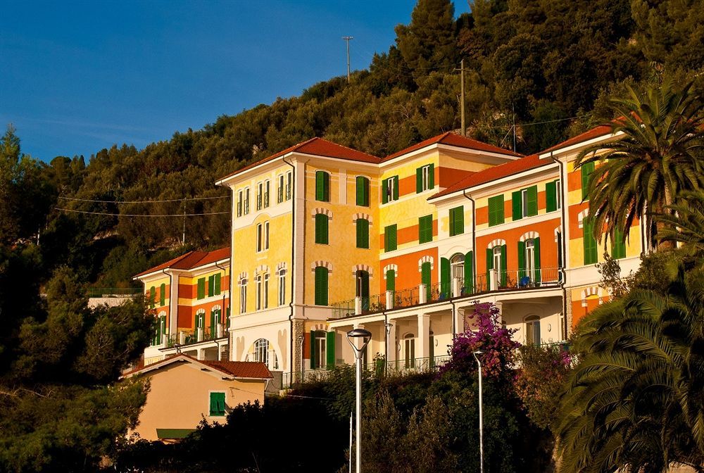 Hotel Del Golfo Finale Ligure Esterno foto